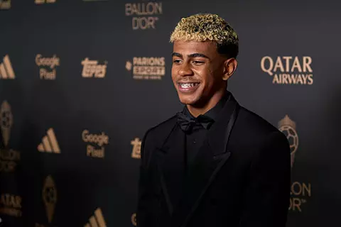 إنجاز صمد أمام كريستيانو وميسي.. لماذا يحلم يامال بالكرة الذهبية قبل 2029؟